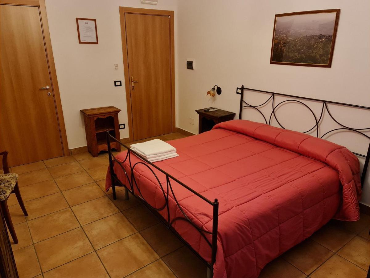 Bed and Breakfast Casale Rurale San Marco Evangelista Exteriér fotografie