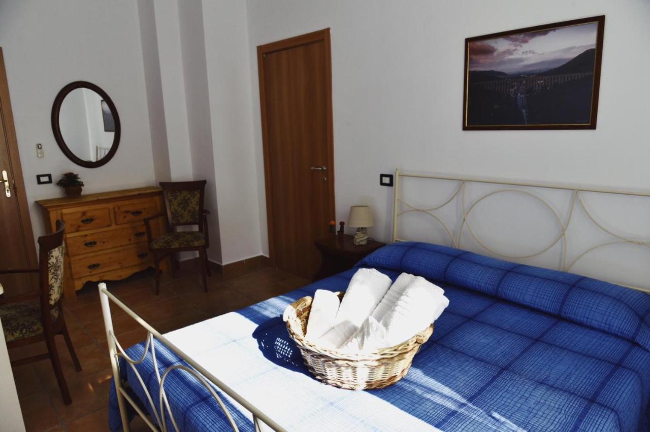 Bed and Breakfast Casale Rurale San Marco Evangelista Exteriér fotografie